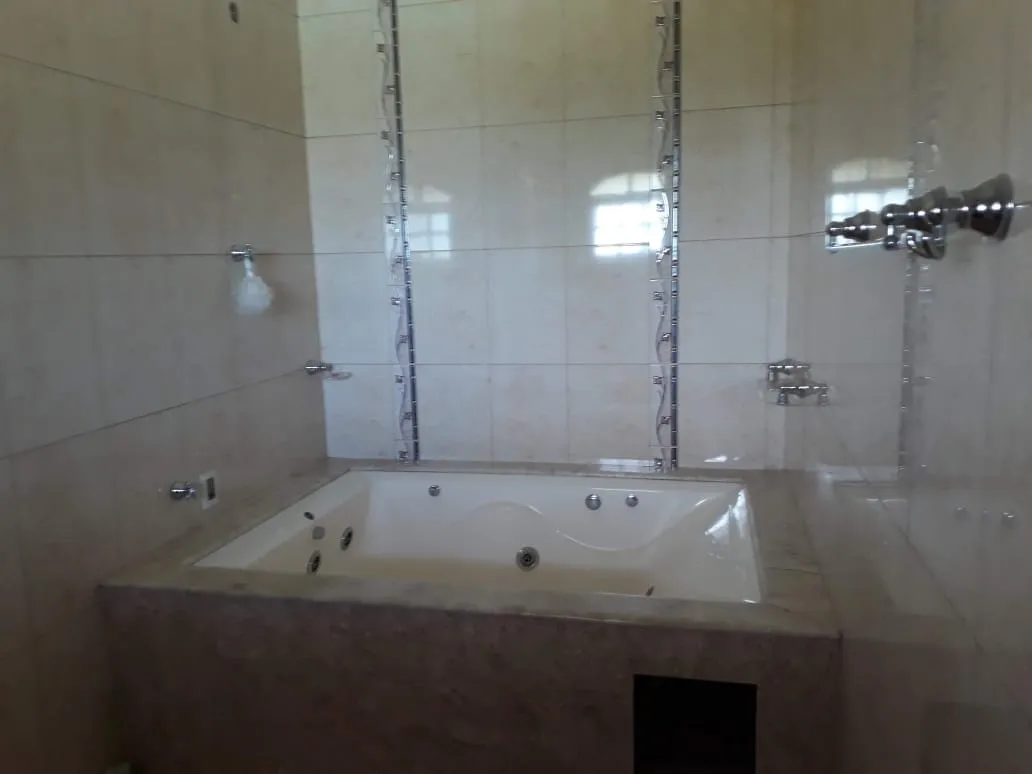 Imagem Chácara à venda 3 Quartos, 1 Suite, 6 Vagas, 3010M², Boa Vista, Caçapava - SP