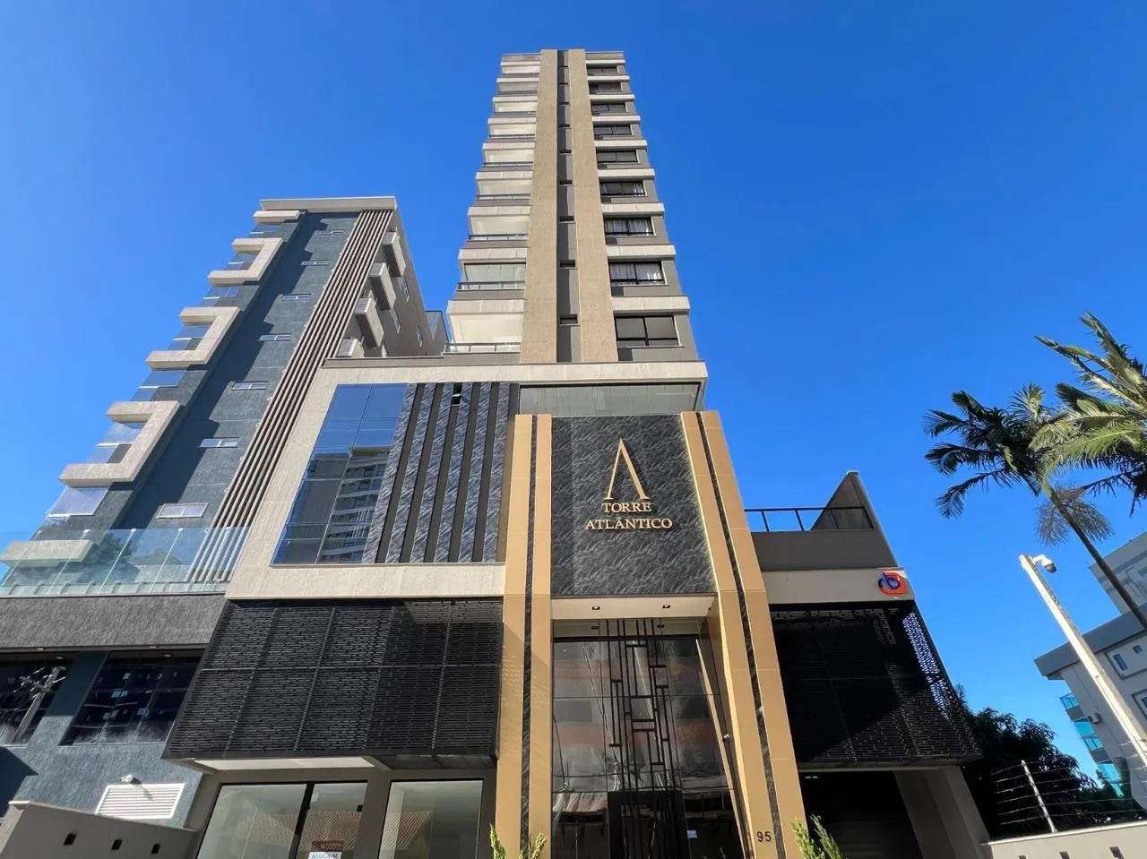 Foto do imóvel Apartamento à venda com 71m2 por R$ 750.000,00