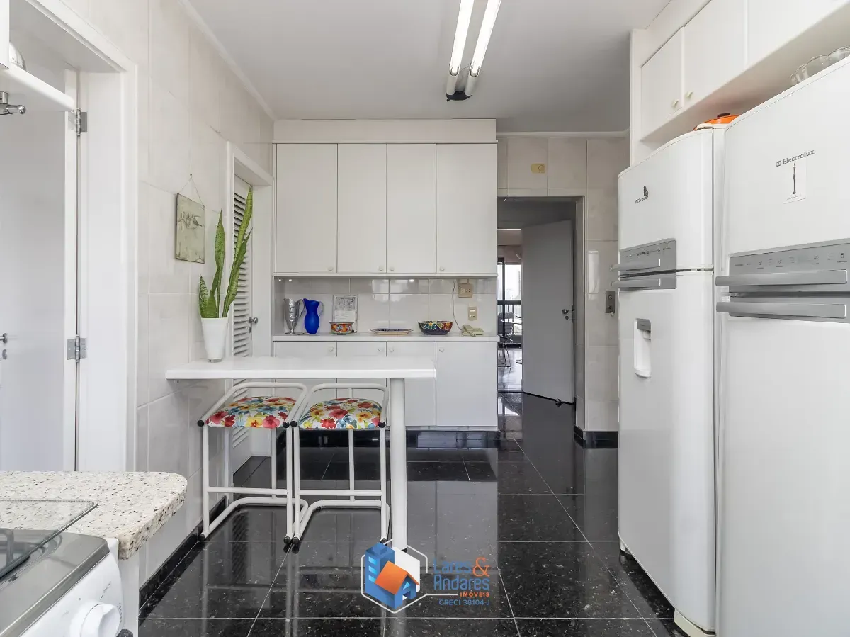 Imagem Apartamento para venda em Vila Andrade com 4 quartos, sendo 4 suítes, 300m²