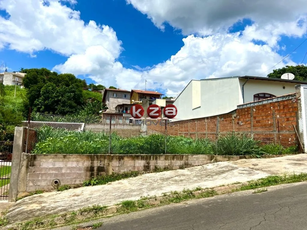 Imagem Terreno à venda em Valinhos-SP, Colina dos Pinheiros, com 480m² de área!