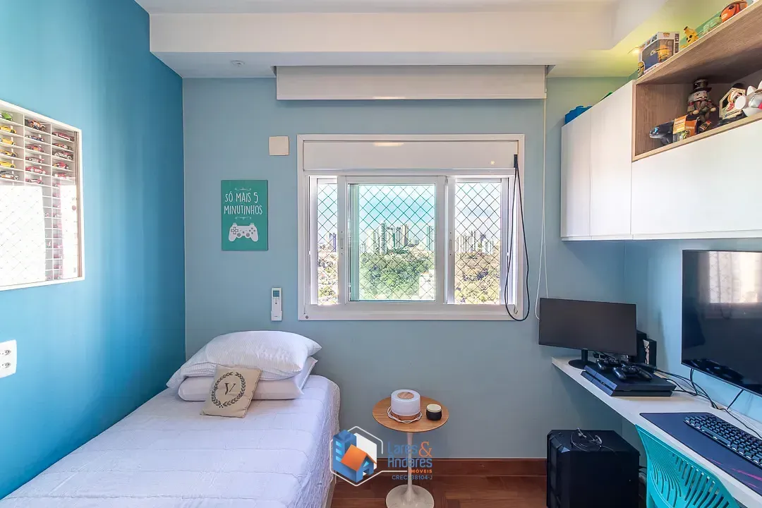 Imagem Apartamento para venda em Aclimação com 3 quartos, sendo 3 suítes, 167m²
