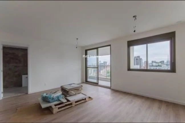 Foto do imóvel Apartamento à venda na Vila Mariana, com 2 quartos, 1 suíte, 1 banheiro, 1 vaga .