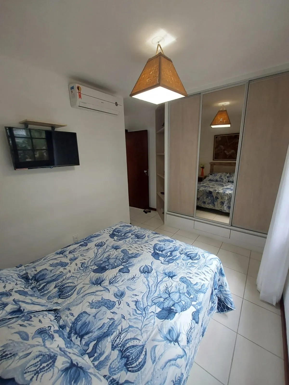 Imagem Apartamento garden com 2 dormitórios, poucos metros da vila de Praia do Forte