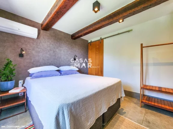 Imagem Casa para Temporada em Armação dos Búzios / RJ no bairro Alto de Búzios