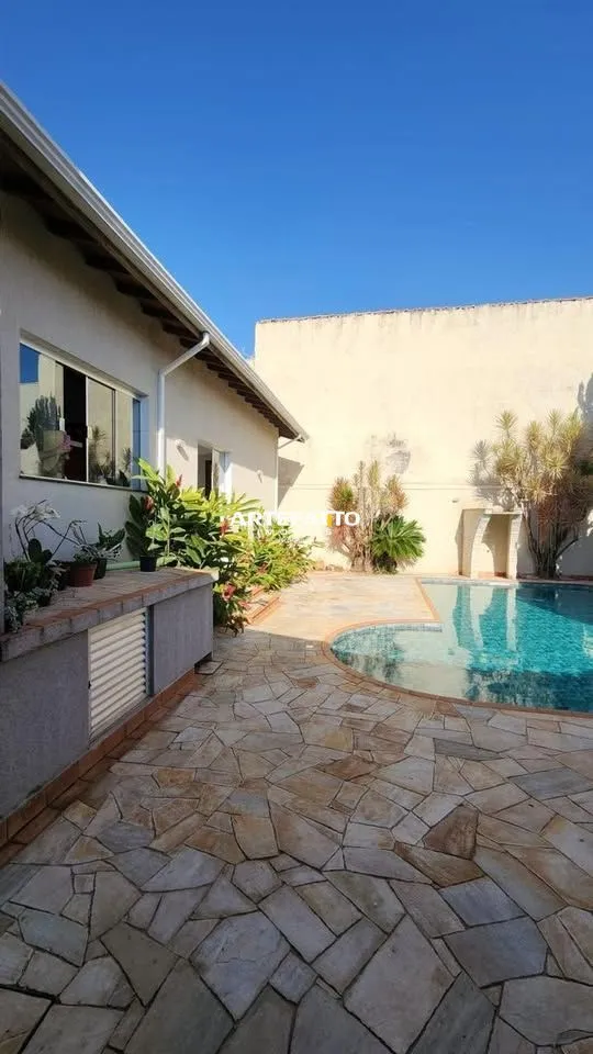Imagem Casa à venda em Franca, Vila Totoli, com 4 quartos, 310m2