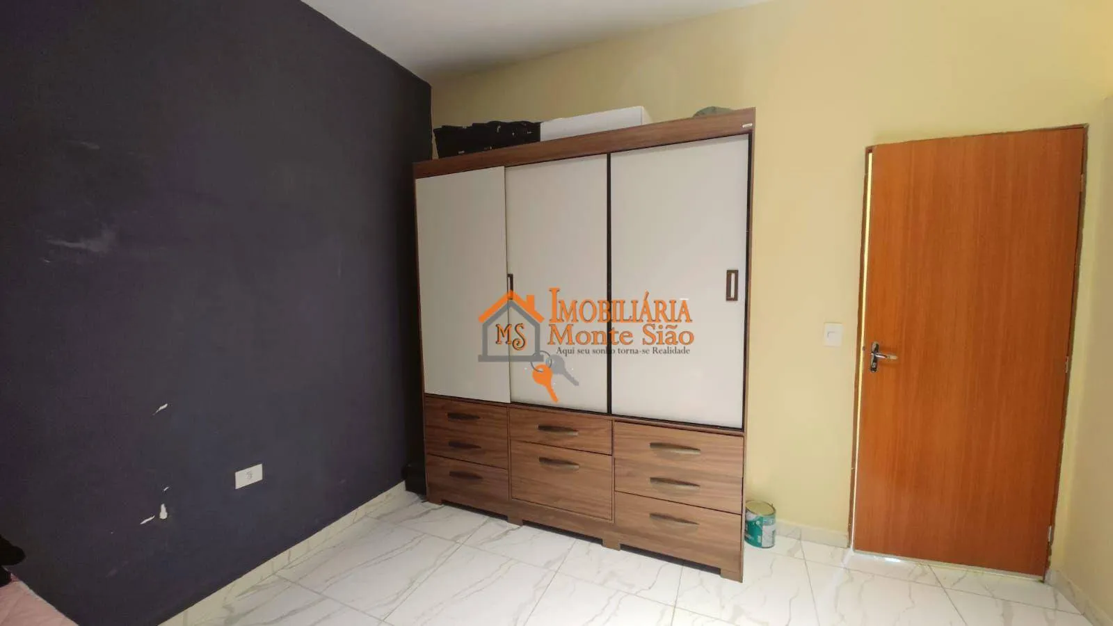 Imagem Sobrado à venda com 3 casas, 250 m² por R$ 450.000 - Parque Primavera - Guarulhos/SP