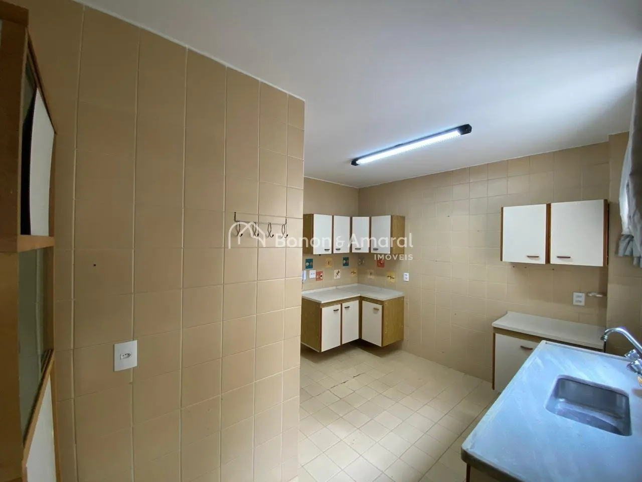 Imagem Apartamento de 3 quartos à venda no Ed. Itororó, Cambuí, Campinas/SP