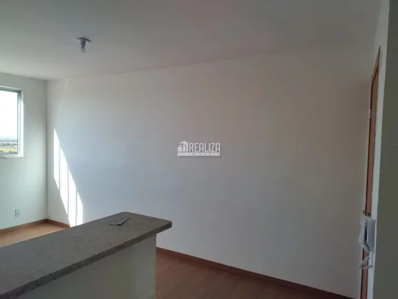 Imagem Apartamento com 2 Dormitórios no Condomínio Park Primavera, no bairro Conjunto Manoel Mendes - Uberaba