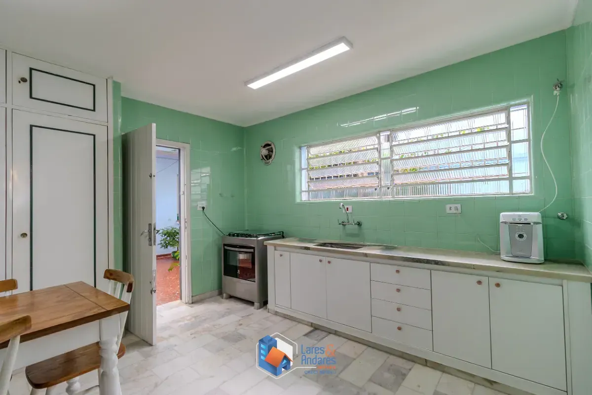 Imagem Sobrado para venda em Vila Clementino com 3 quartos, sendo 1 suíte, 161m²