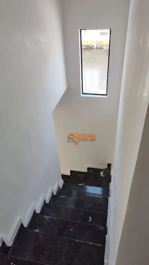 Imagem Sobrado com 3 dormitórios à venda, 100 m² por R$ 530.000,00 - Vila São João Batista - Guarulhos/SP