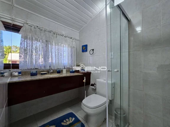 Imagem Casa à venda com 4 dormitórios 2 suítes 275m² de área útil, na Riviera de São Lourenço - Bertioga SP