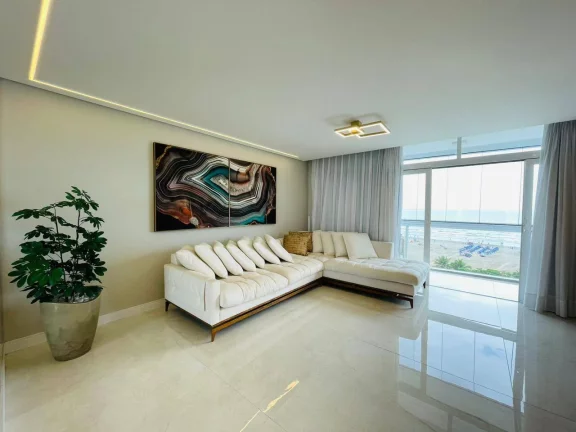 Imagem Belíssimo apartamento todo reformado FRENTE MAR-PORTEIRA FECHADA!