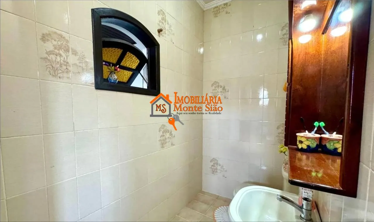 Imagem Sobrado com 3 dormitórios à venda, 168 m² por R$ 795.000 - Jardim Rosa de Franca - Guarulhos/SP