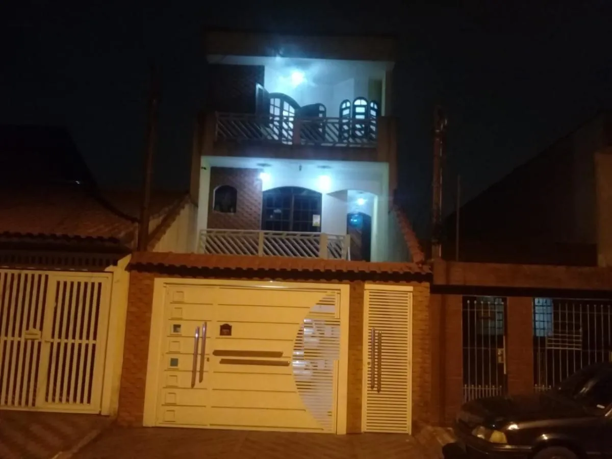 Foto do imóvel Sobrado para Venda em Santo André / SP