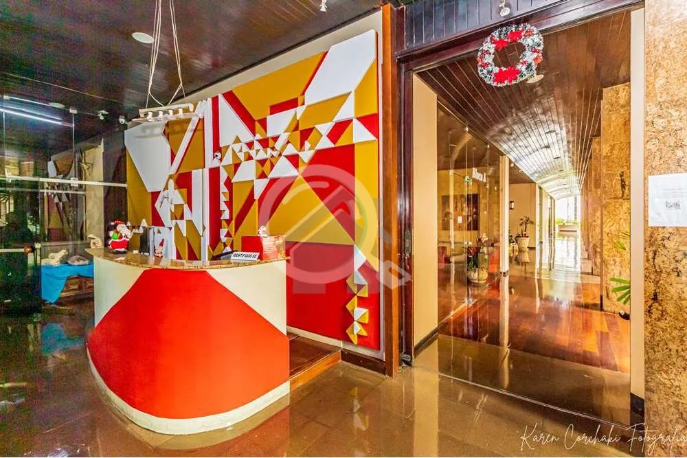 Imagem Apartamento com 109 metros de área privativa, 3 dormitórios, Suíte: Ampla suíte com closet, bene...