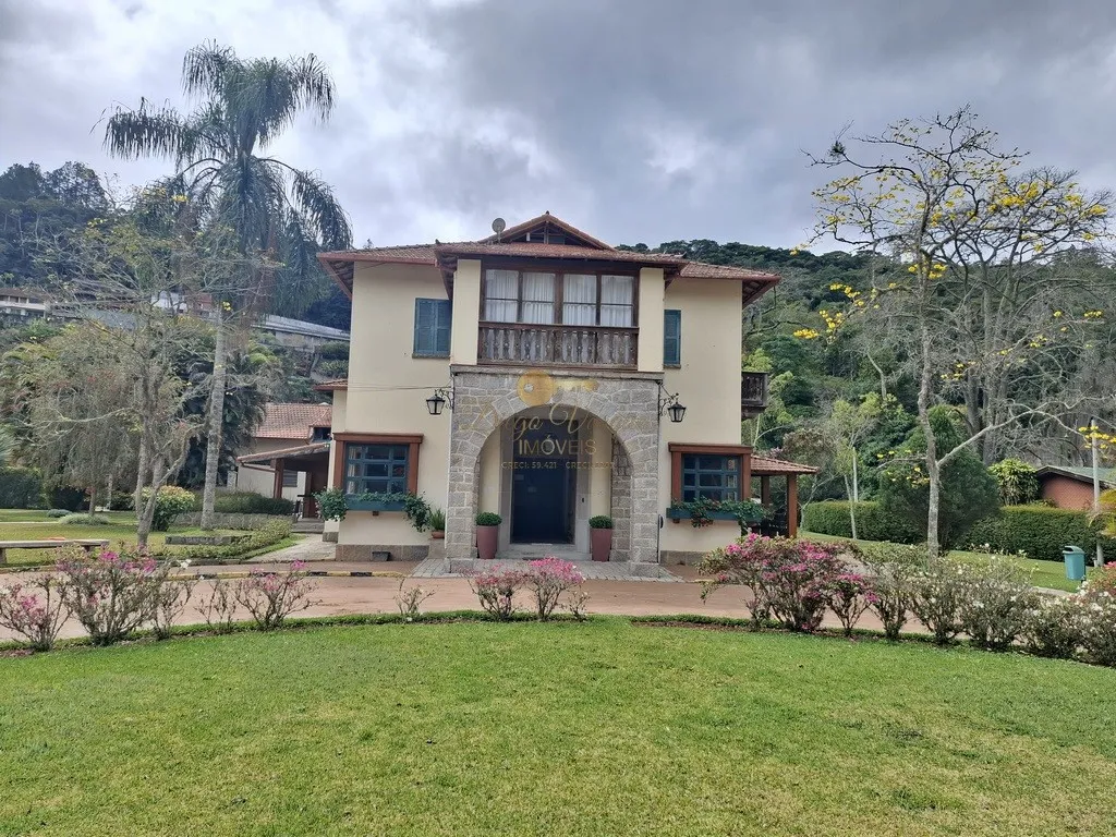 Foto do imóvel Loft para Locação em Teresópolis / RJ em Estrada José Gomes da Costa Júnior