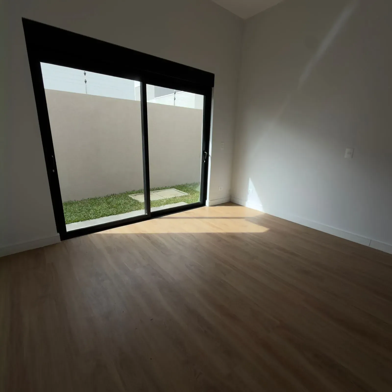 Imagem Casa com 3 Quartos à Venda, 185 metros em Ipê - São José dos Pinhais