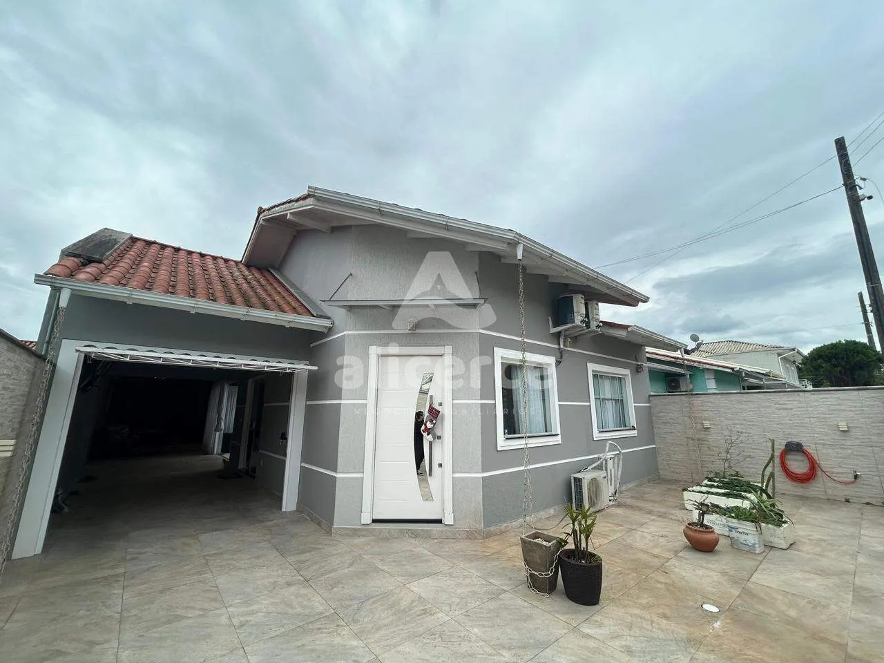 Imagem Casa à venda com 2 quartos , 87m² em Forquilhas São José