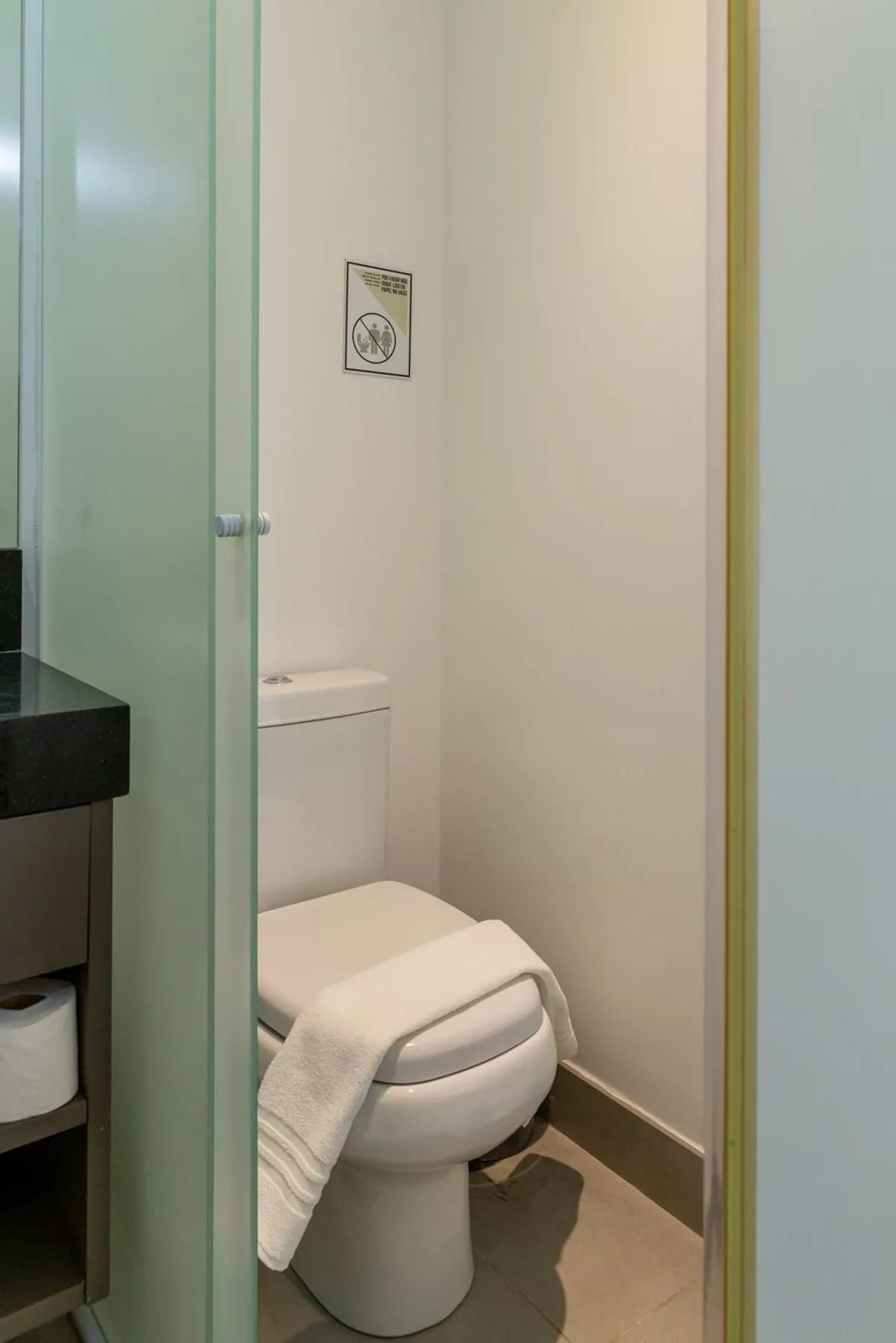 Imagem Apartamento com 1 Quarto para alugar, 25m² - Vila Olímpia
