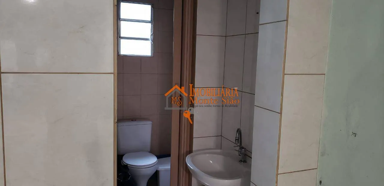 Imagem Sobrado com 3 dormitórios à venda, 232 m² por R$ 499.000,00 - Presidente Dutra - Guarulhos/SP