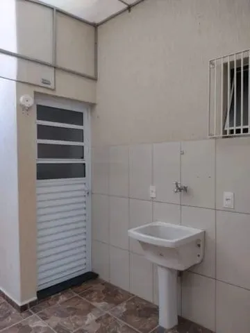 Imagem Casa à venda 2 Quartos, 1 Suite, 2 Vagas, Residencial Colinas, Taubaté - SP