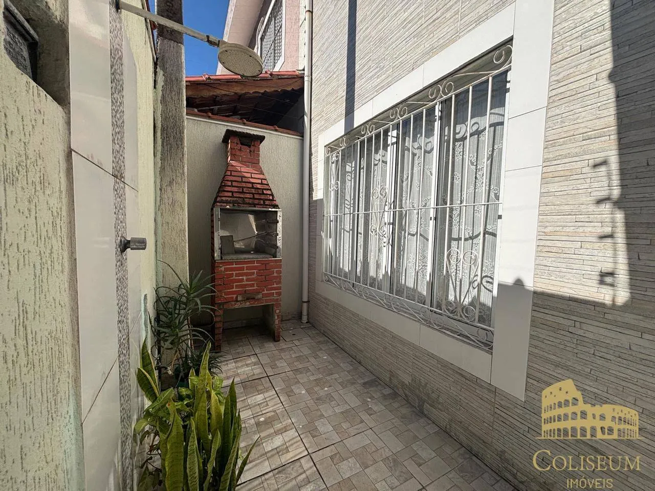 Imagem Casa com 3 dormitórios à venda, 113 m² por R$ 636.000,00 - Vila Guilhermina - Praia Grande/SP