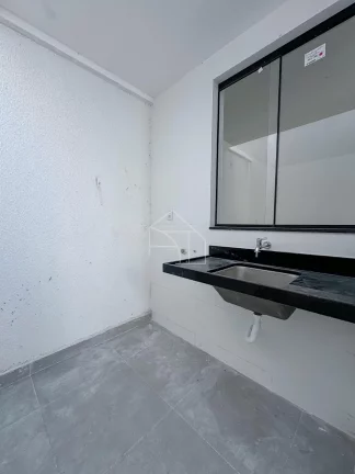 Imagem Casa com 4 Quartos (3 Suítes) ao lado do residencial Yahoo