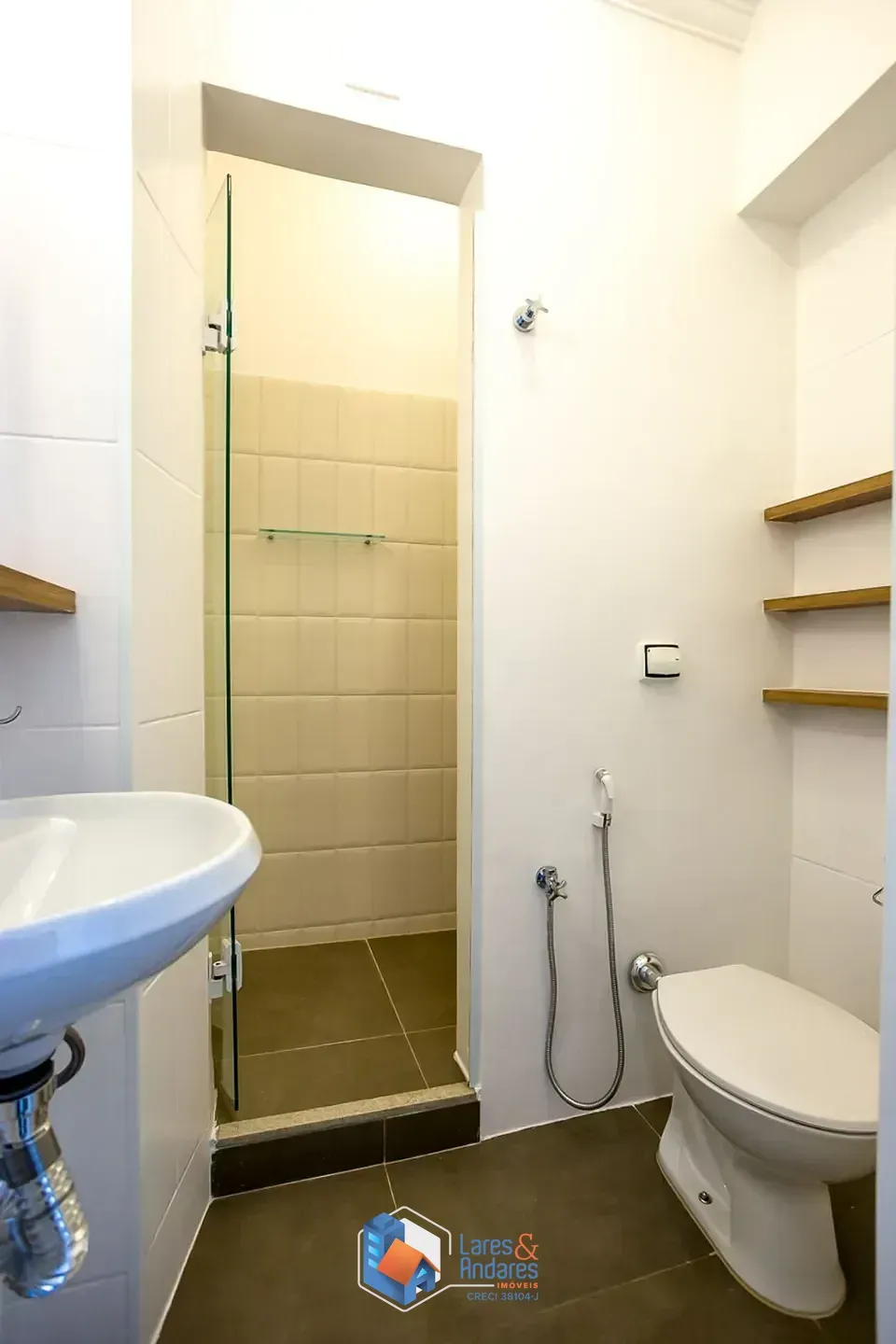 Imagem Apartamento para venda em Pinheiros com 4 quartos, sendo 1 suíte, 121m²