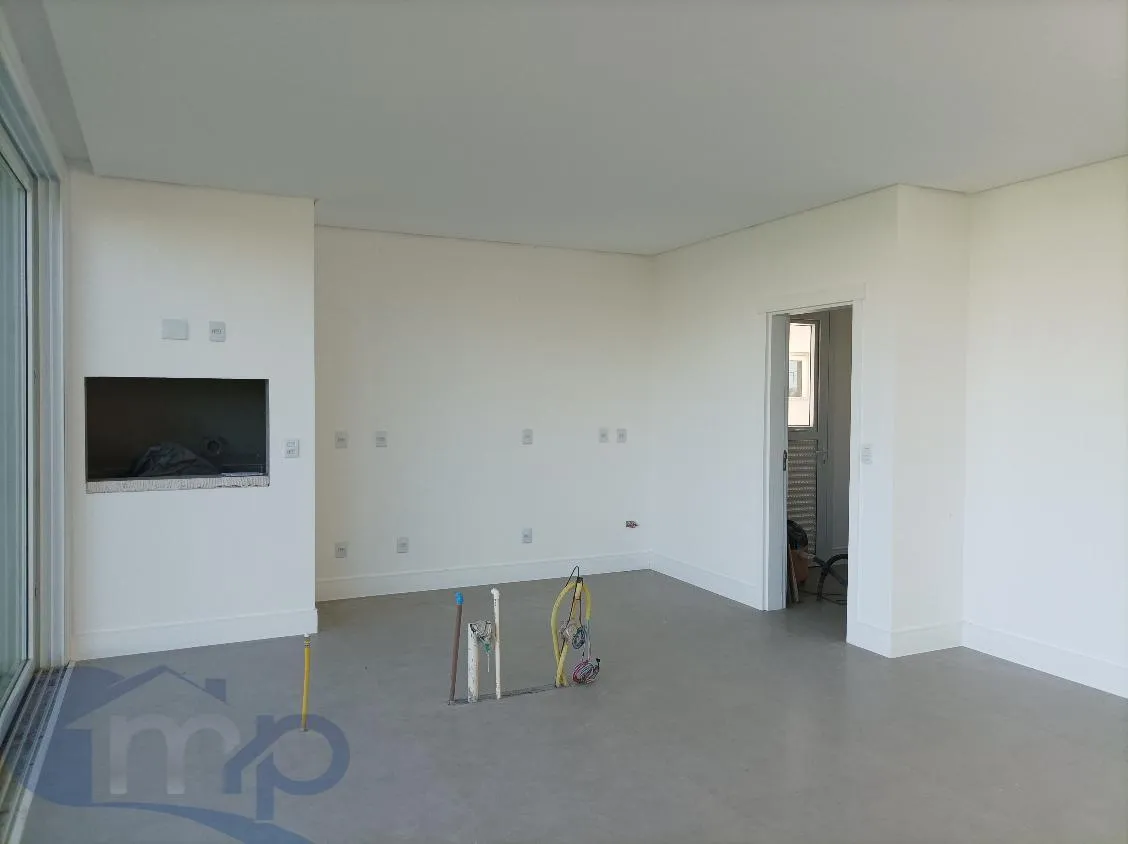 Imagem Casa à venda com 4 suítes no Reserva das Águas em Torres/RS