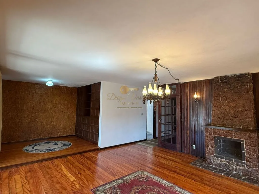 Imagem Casa para Venda em Teresópolis / RJ no bairro Iucas