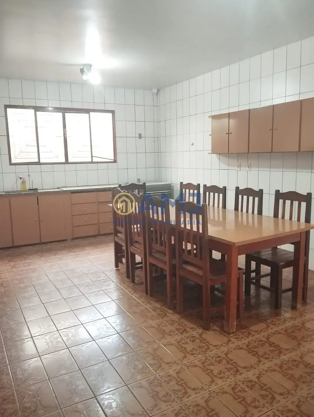 Imagem Excelente oportunidade: duas casas no mesmo lote! Ideal para morar e investir!