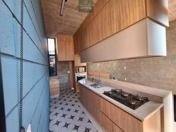 Imagem Ótima Casa à Venda em Socorro-SP