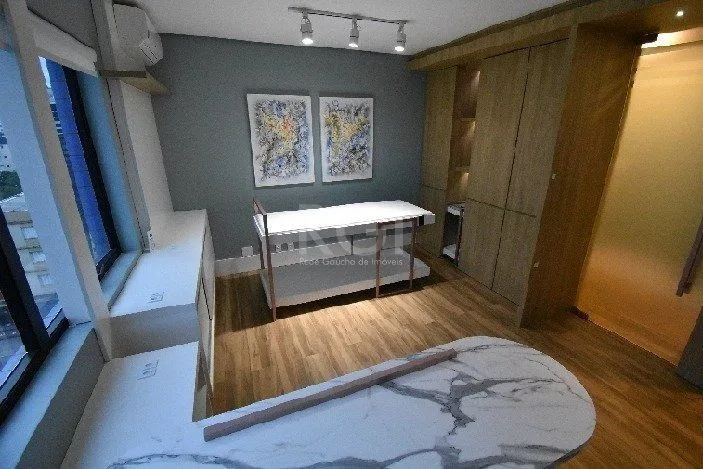 Imagem Conjunto/Sala para Venda - 25.81m², 0 dormitórios, Menino Deus