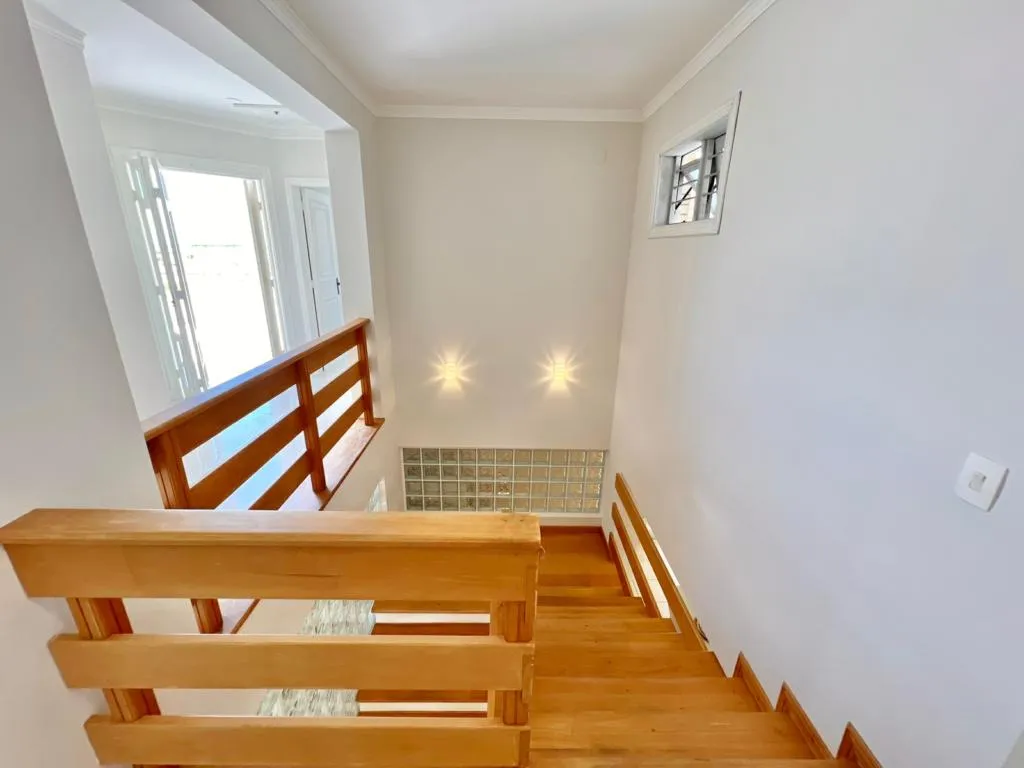 Imagem Casa 4 Dormitórios - Bairro Atlantida