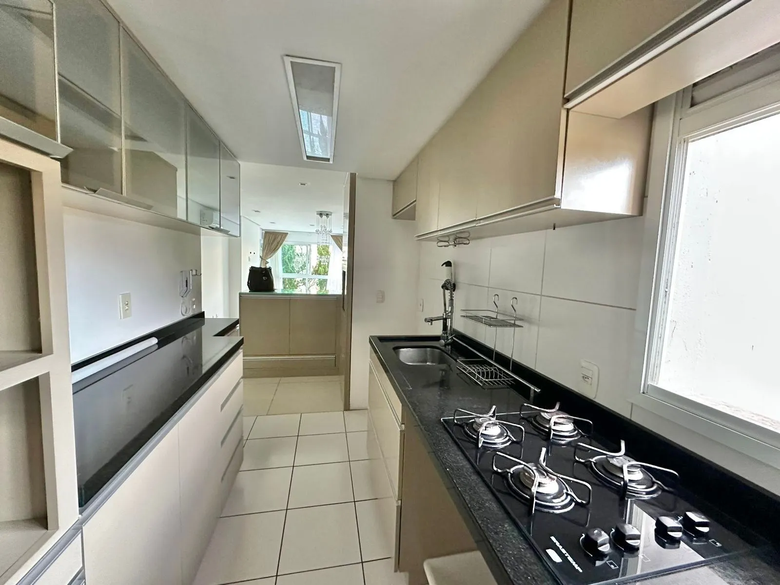 Imagem Apartamento com 2 dormitórios para comprar, 68,27 m² Chácara das Pedras - Porto Alegre/RS