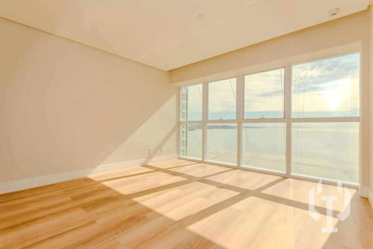 Imagem Apartamento à venda, no ONE TOWER em Balneário Camboriú, Barra Sul, com 4 quartos, 194,24m2