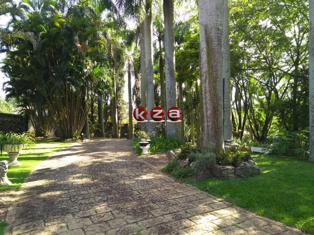 Imagem Imperdível Chácara à Venda em Valinhos-SP, 4 Quartos, 4 Suítes, 2 Salas, 6 Banheiros, 10 Vagas de Garagem, 240m² de Área!