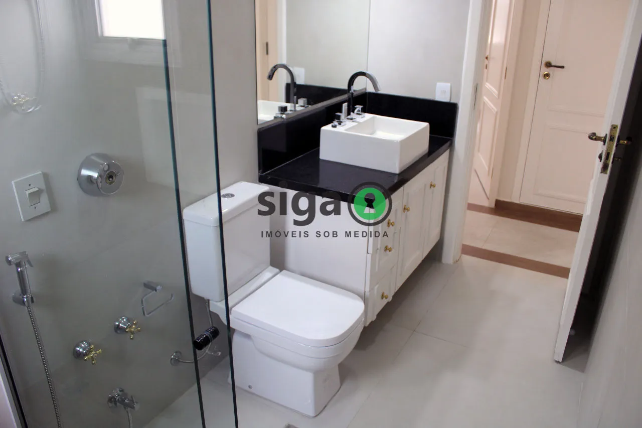 Imagem Cobertura Duplex na Vila Olímpia - 205m², 3 quartos, 2 vagas á Venda.