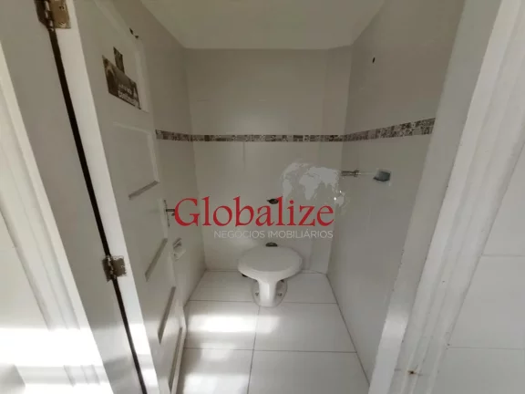 Imagem 3 quartos Cozinha Planejada Lavanderia Quintal privativo Macuco Santos-SP R$460.000,00
