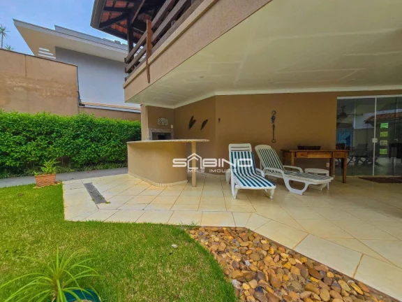 Imagem Belíssima casa à venda, com 5 Dormitórios 3 Suítes 310m2 de área útil - Riviera de São Lourenço - Bertioga S/P