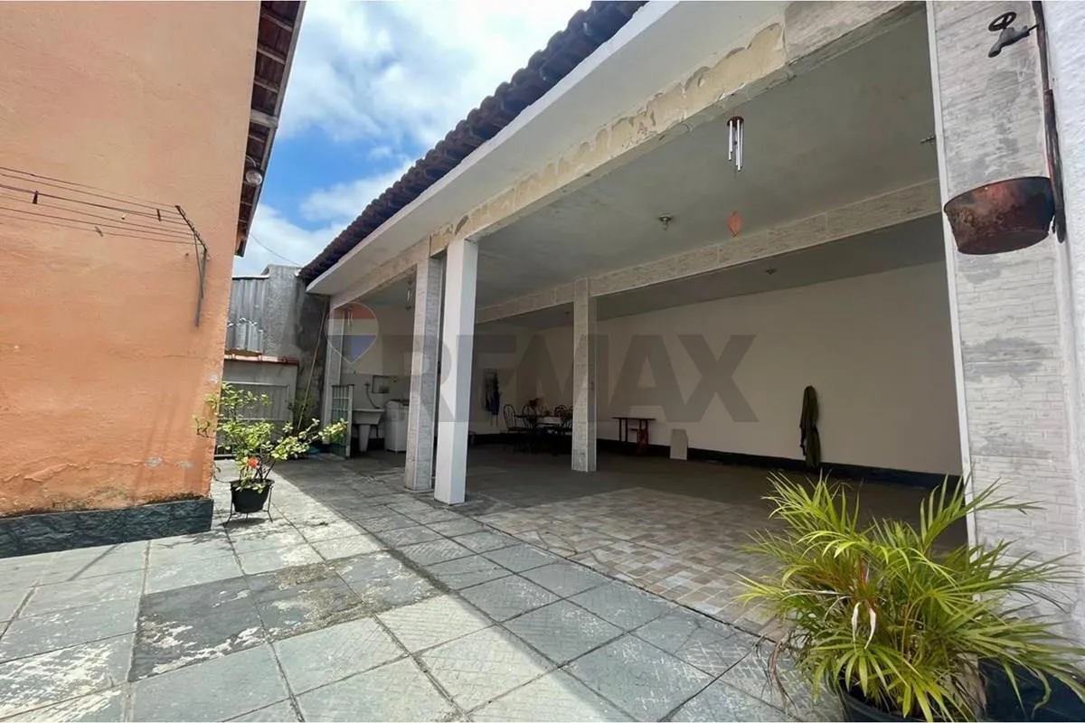 Imagem Casa Espetacular em Marechal Hermes.