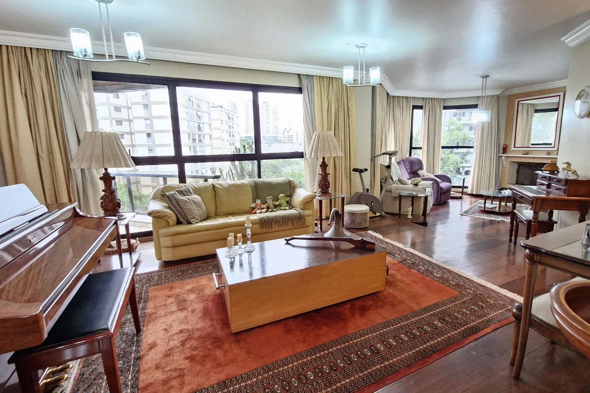 Imagem Apartamento para venda em Vila Andrade com 4 quartos, sendo 2 suítes, 219m2