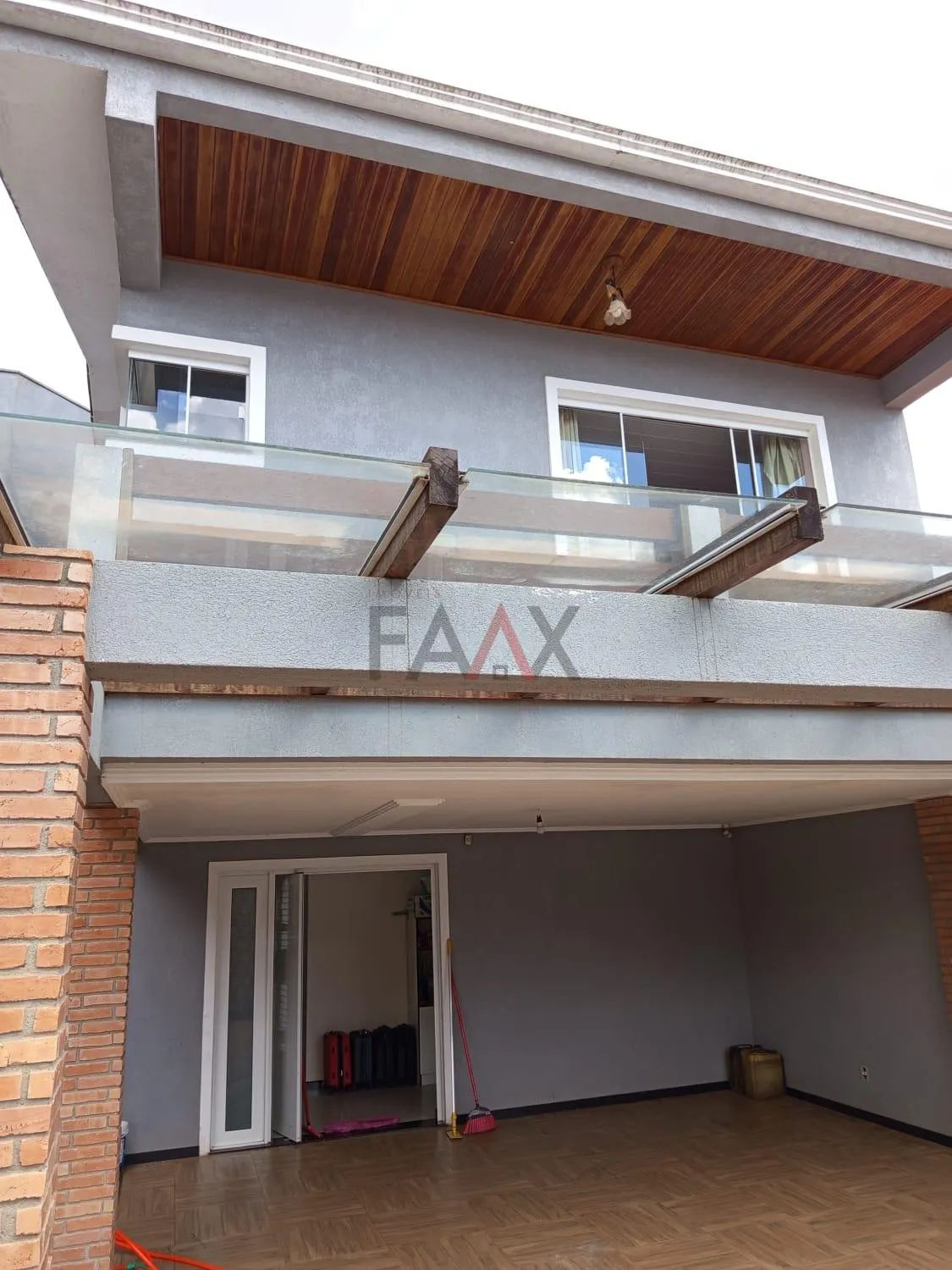 Imagem Sobrado à venda com localização privilegiada, VILA CARLI, GUARAPUAVA - PR