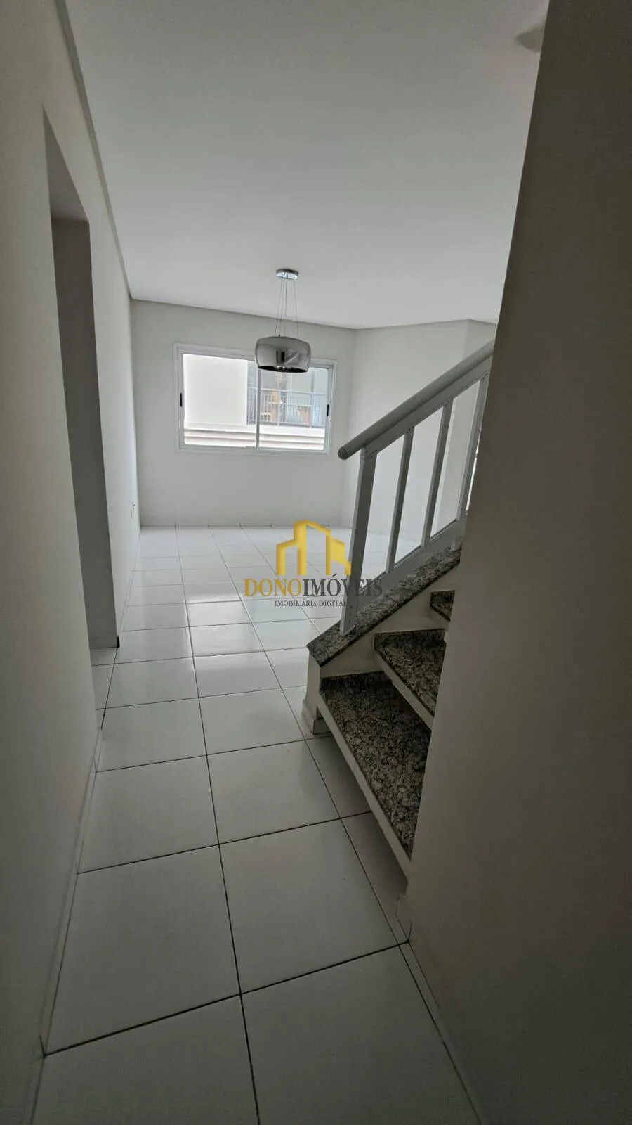 Imagem Cobertura à venda com 333 m², 3 dormitórios e 3 vagas, Rudge Ramos - SBC