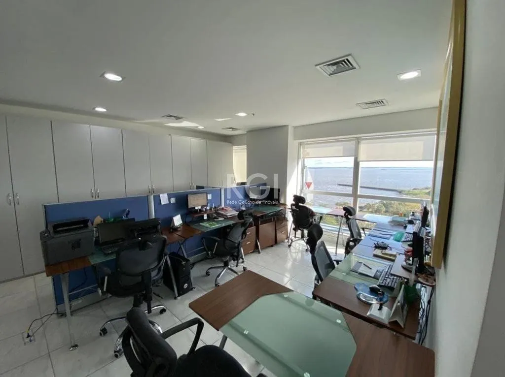 Imagem Salas Comerciais ,Imóvel MOBILIADO com 121m²