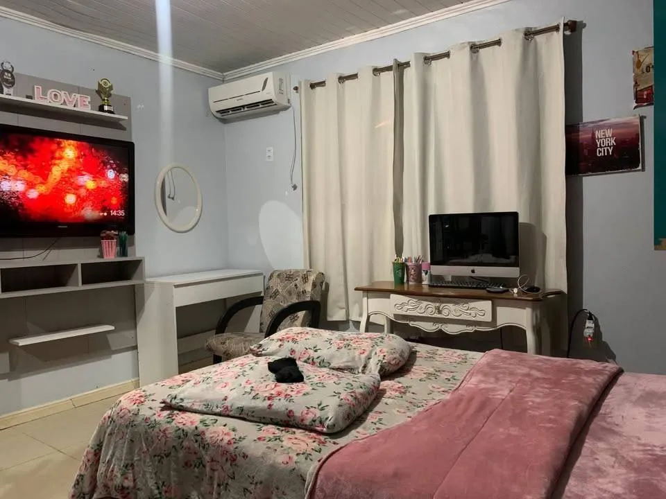 Imagem Casa à venda em Viamão, Cecília, com 4 quartos, 250m2