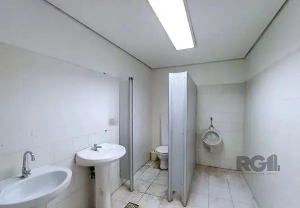 Imagem Libertas imobiliária aluga loja na Av. Assis Brasil com 530m²-Passo D`areia