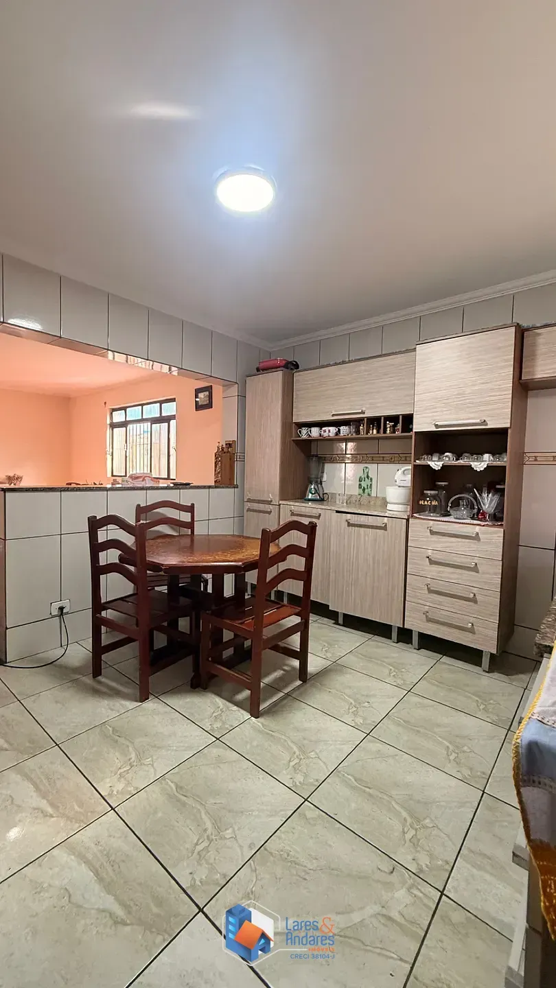 Imagem Casa para venda em Chácara Santa Maria com 4 quartos, sendo 1 suíte, 171m²