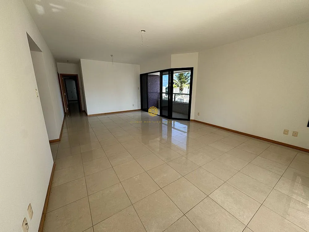 Imagem Apartamento 4 Suítes na Graça  Mansão Rio de São Pedro