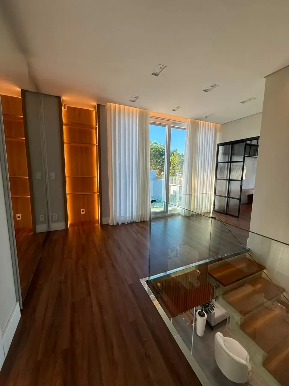 Imagem Sobrado com 4 Quartos à Venda, 290 m² em Capão novo  - Capão da canoa 